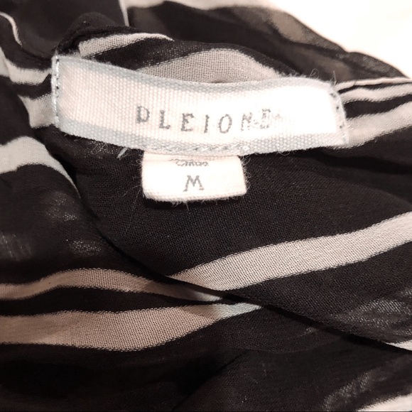 Pleione Blouse Sheer Black White Striped Surplice - Picture 6 of 8